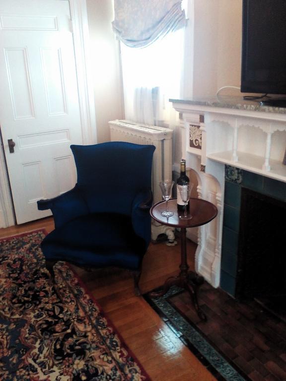 A Kingston Bed & Breakfast Экстерьер фото