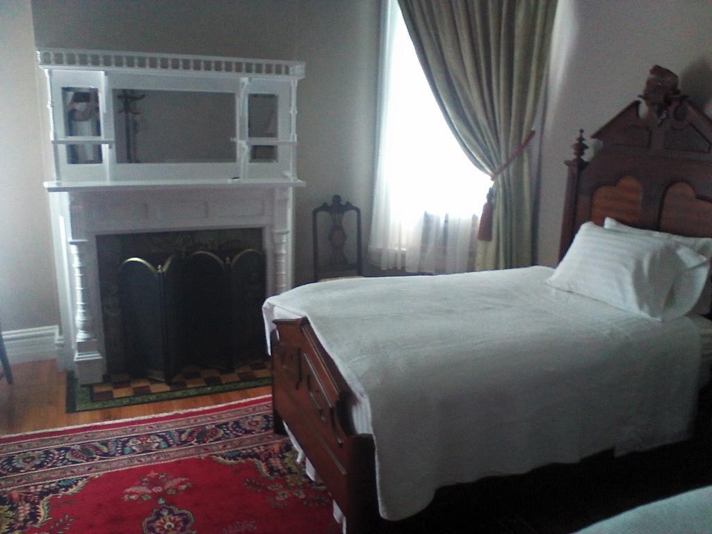 A Kingston Bed & Breakfast Экстерьер фото