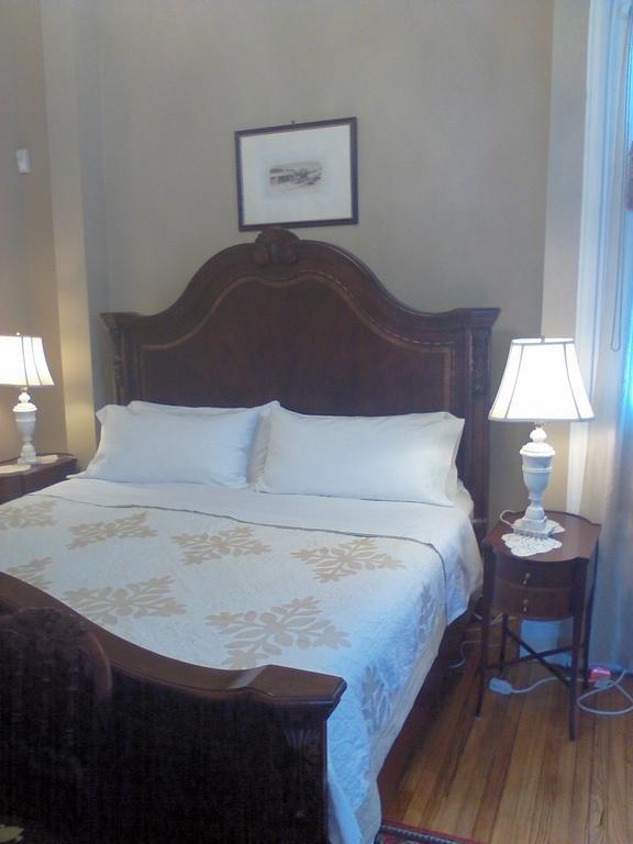 A Kingston Bed & Breakfast Экстерьер фото